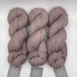 Pale Dusky Lilac - Langsoond DK Yarn