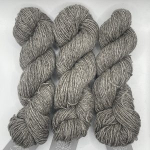 Haigrie - DK Undyed Yarn
