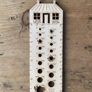 Kale Yard Needle Gauge