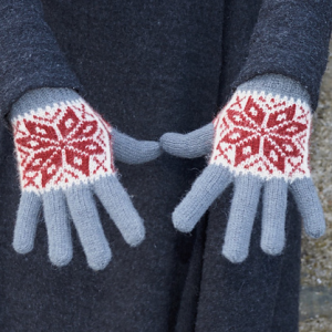 Maggie's Gloves Digital Knitting Pattern
